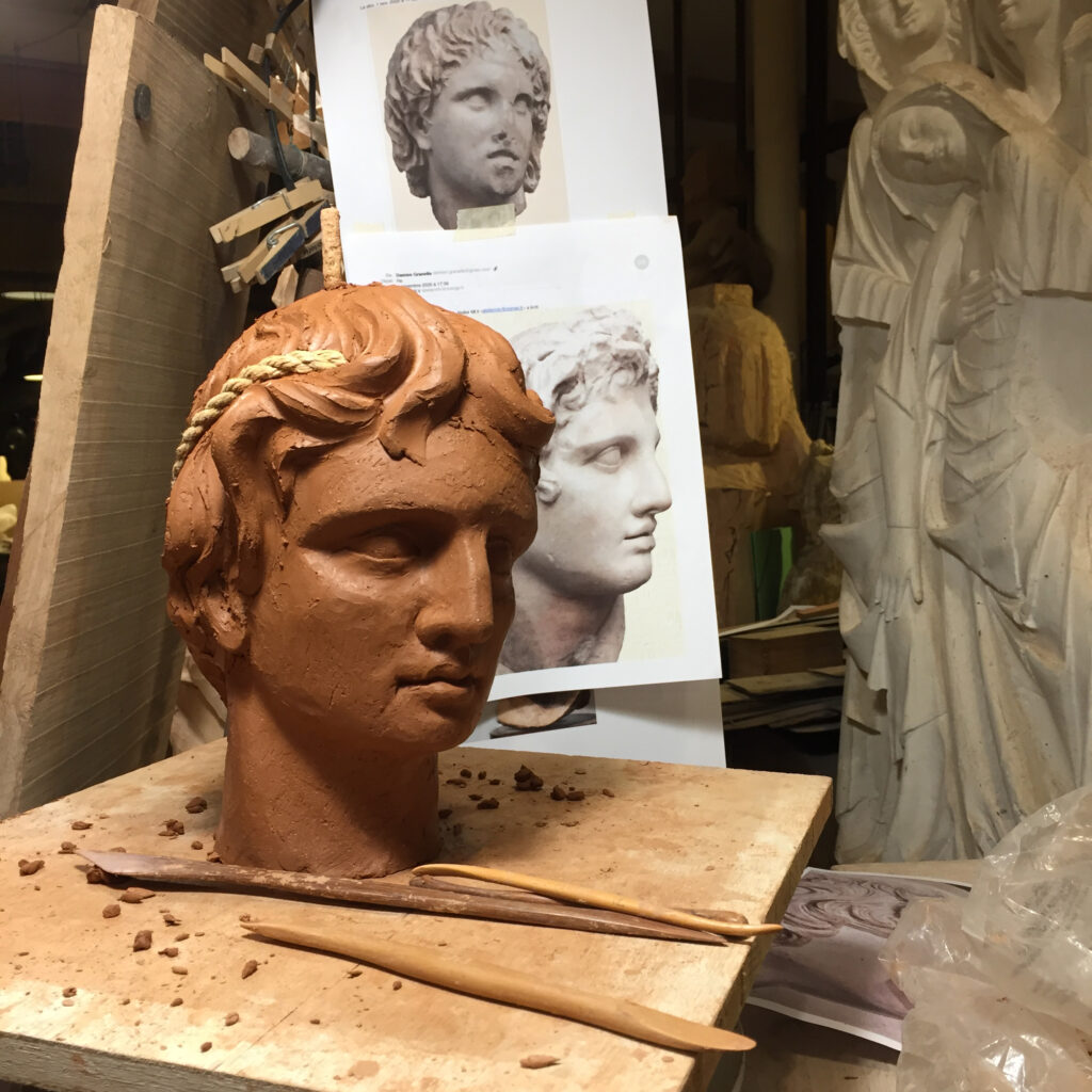 Atelier des 4 jeudis Cours de sculpture avec Damien Granelle artiste sculpteur Paris