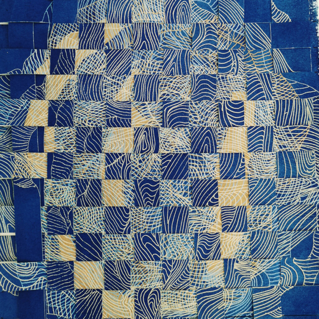 Atelier des 4 jeudis arts plastiques et expérimentation Sandrine Bridier artiste sérigraphe cyanotypes bleu